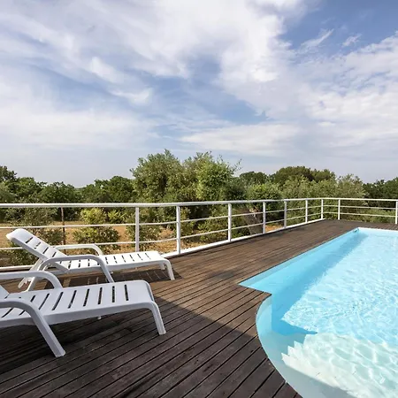 Villa Casale Dello Zio, Private Wood