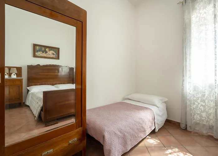 Casale Dello Zio, Private Wood *