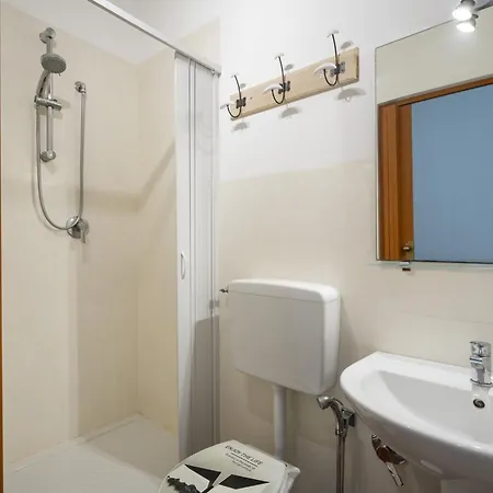 Casale Dello Zio, Private Wood