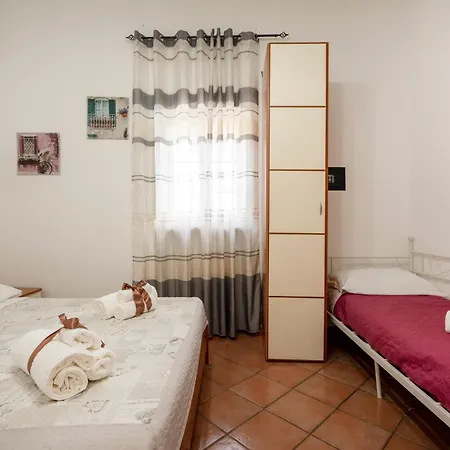Casale Dello Zio, Private Wood *